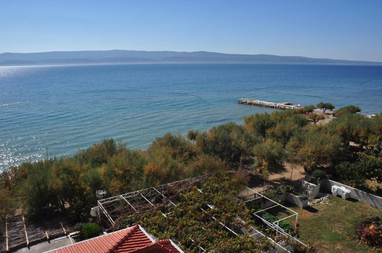 오미스 Anastazija Sea View 아파트 외부 사진