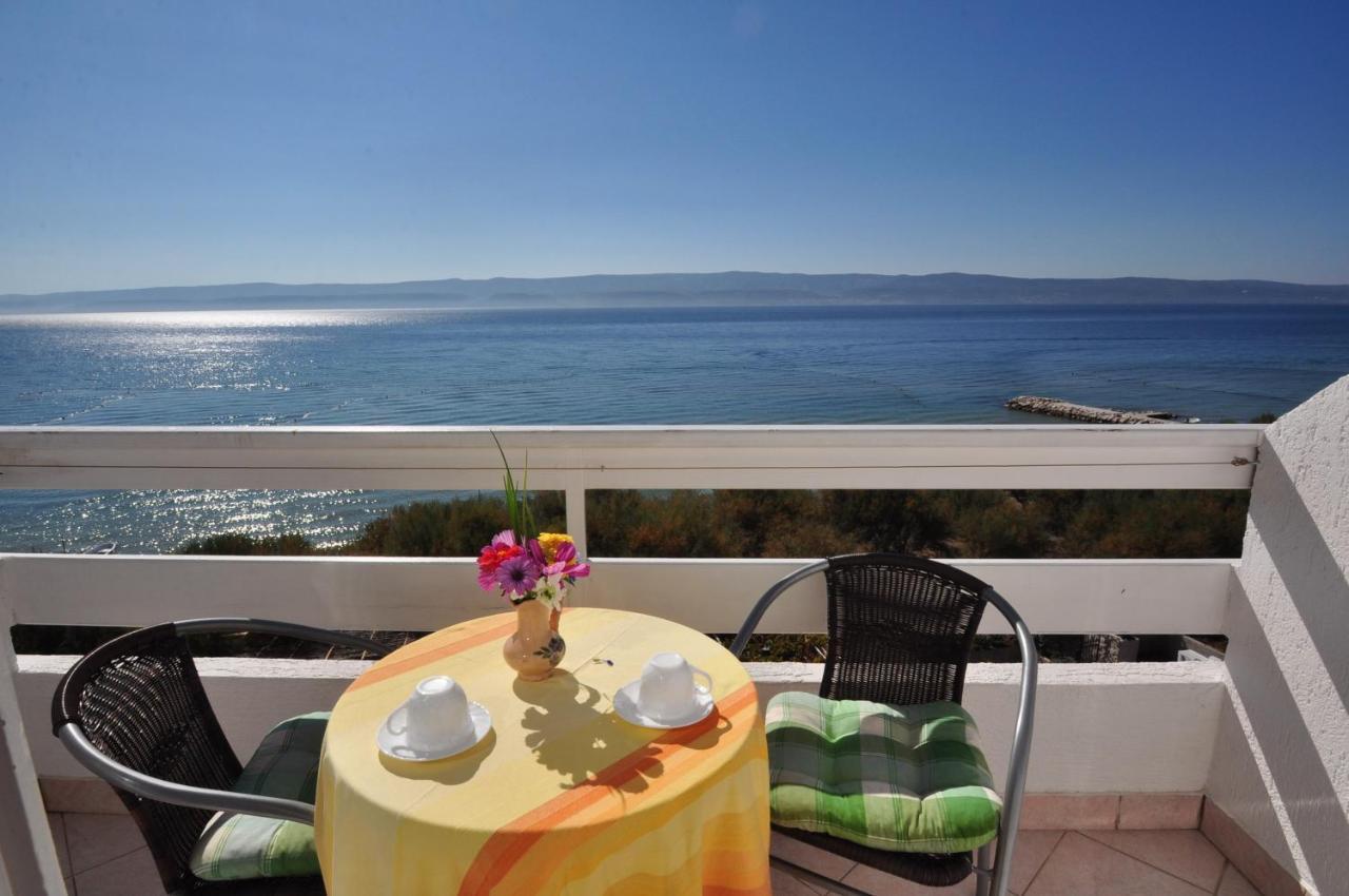 오미스 Anastazija Sea View 아파트 외부 사진