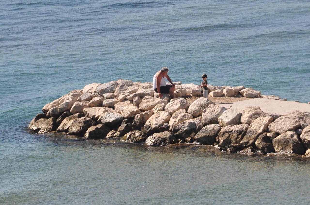 오미스 Anastazija Sea View 아파트 외부 사진