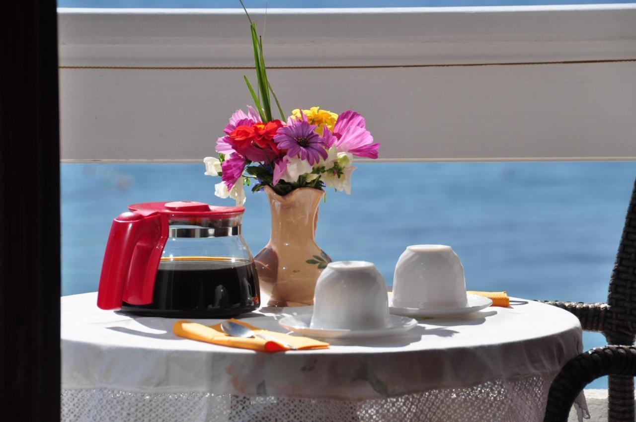 오미스 Anastazija Sea View 아파트 외부 사진